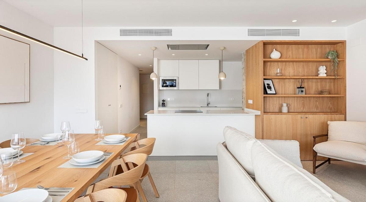 Penthouse With Terrace Near Gran Via And Camp Nou Apartment *
