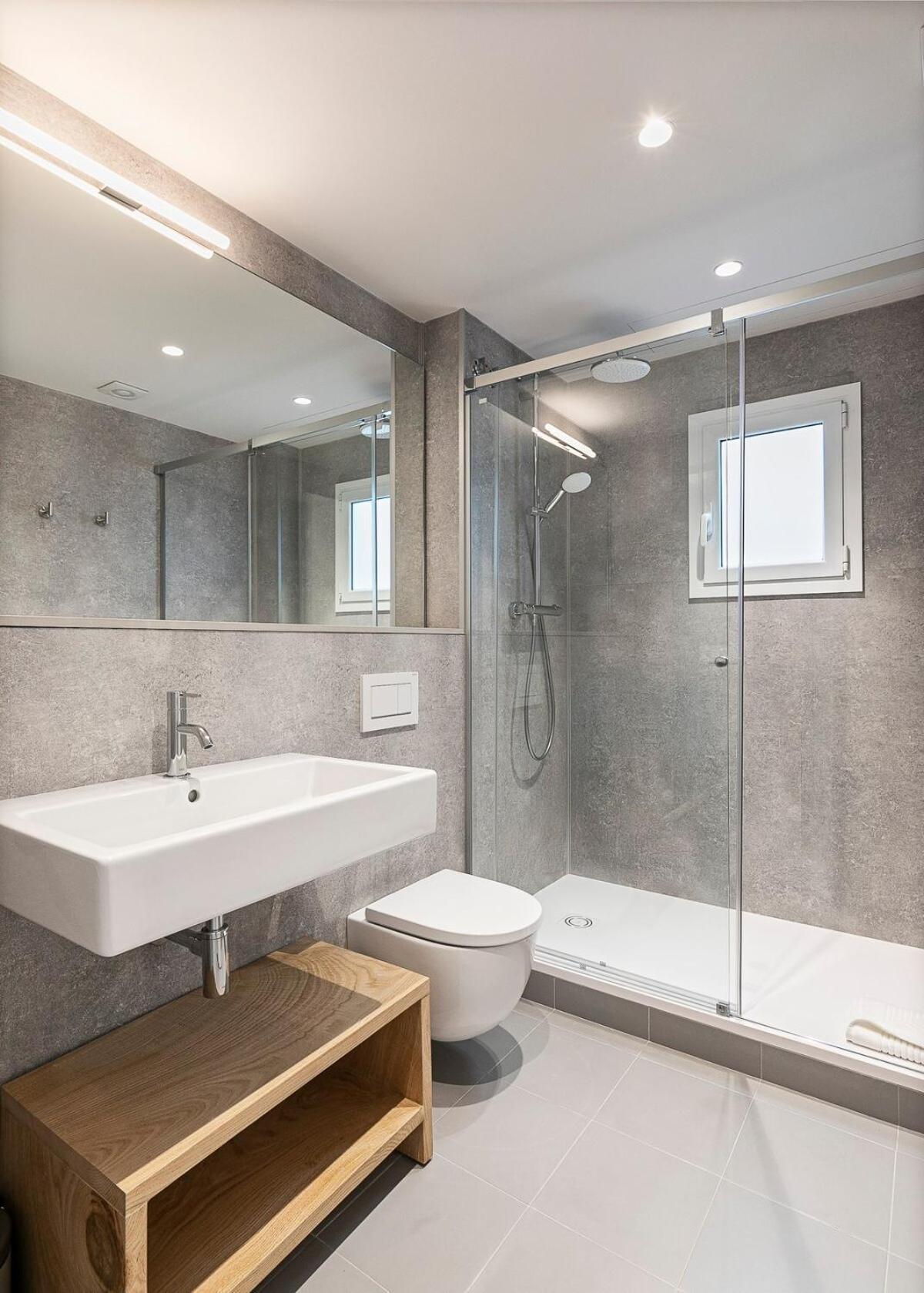 Penthouse With Terrace Near Gran Via And Camp Nou Apartment
