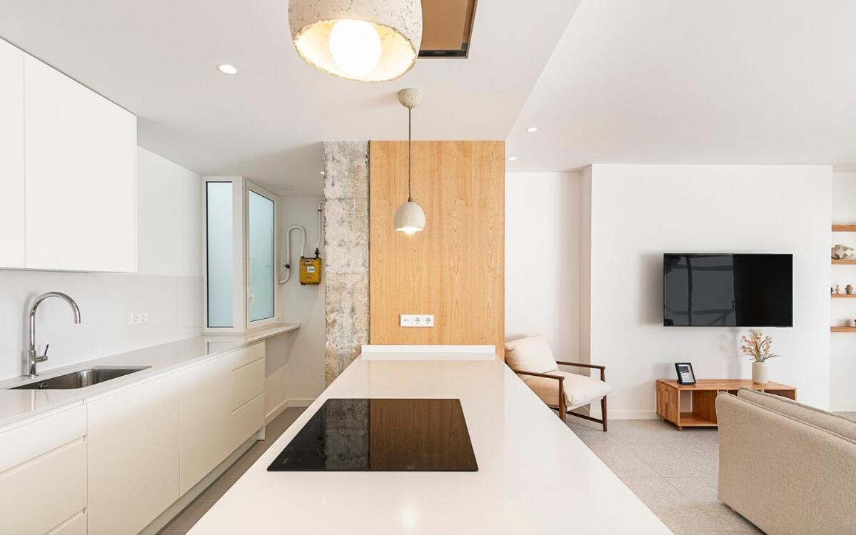 Penthouse With Terrace Near Gran Via And Camp Nou Appartamento