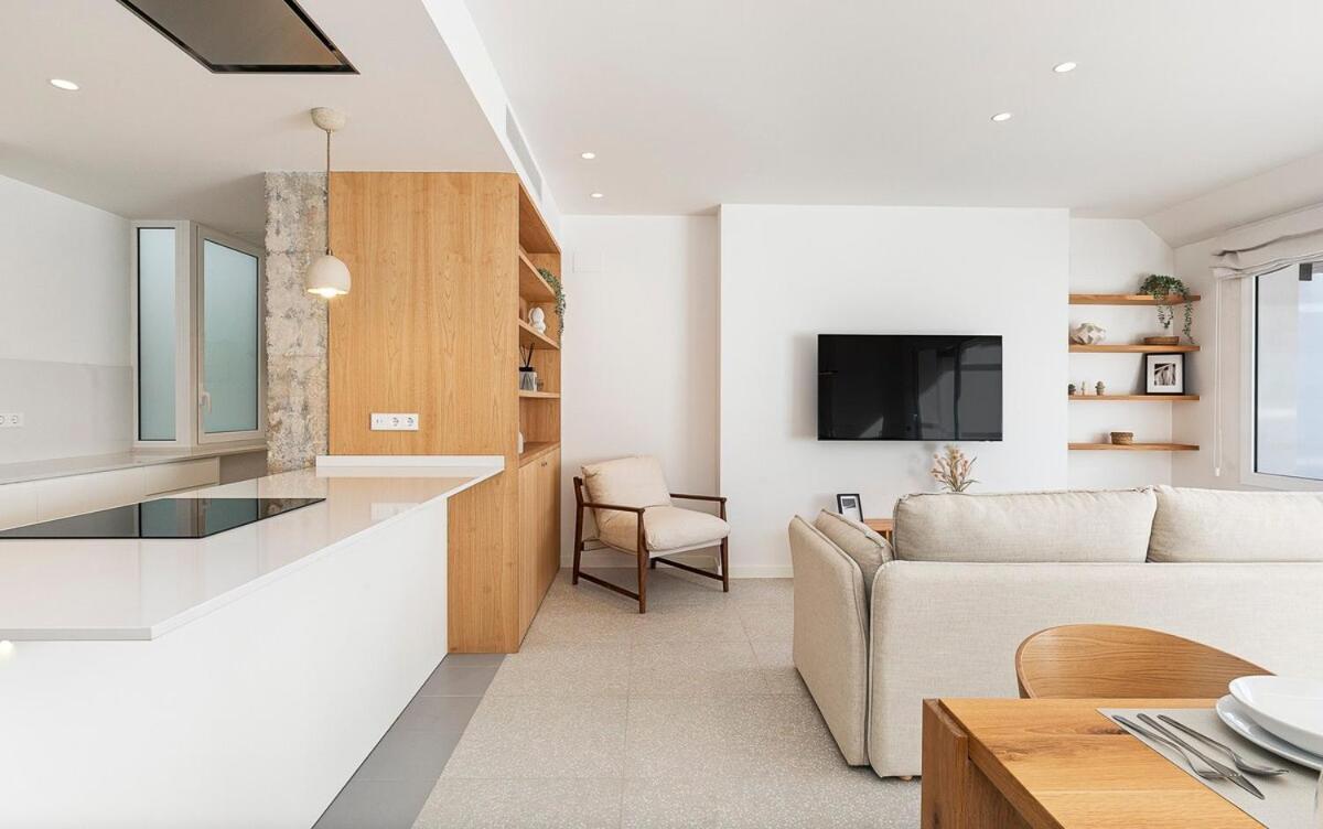 Penthouse With Terrace Near Gran Via And Camp Nou Appartamento *